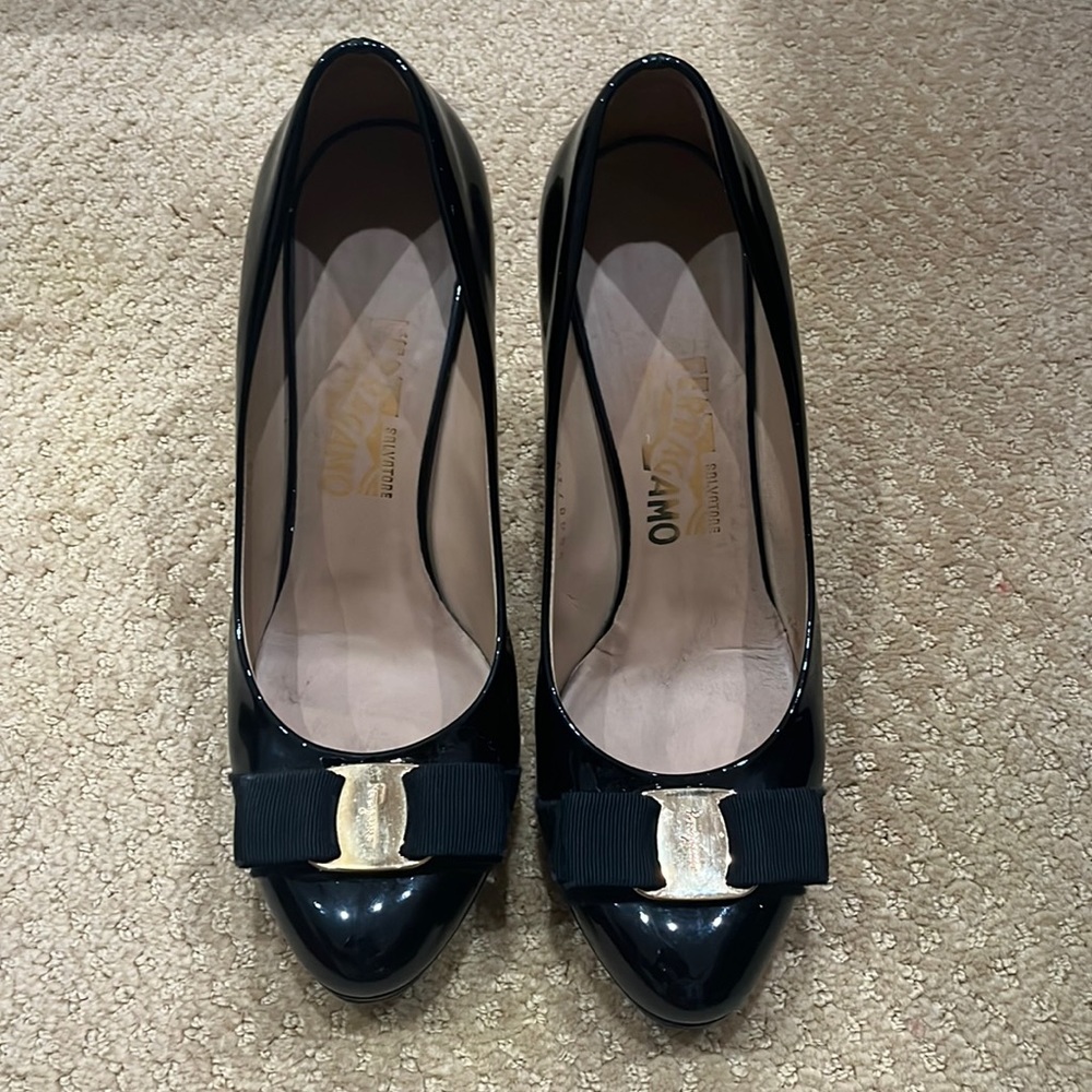 Salvatore Ferragamo black patent leather pumps